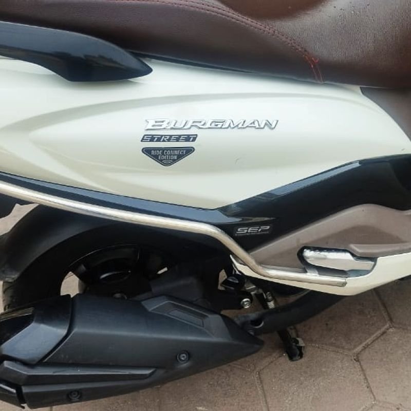 Burgmam urgent sale 